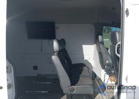 2016 Mercedes-Benz Sprinter 2500 High Roof из США, поврежденный, VIN WDZPE8CD1GP192415